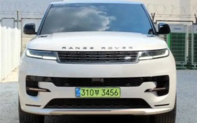 외제중고차시세 레인지로버 스포츠 3세대 P360 HSE 다이나믹 매물 사진 16 - 2024/12 32,271km